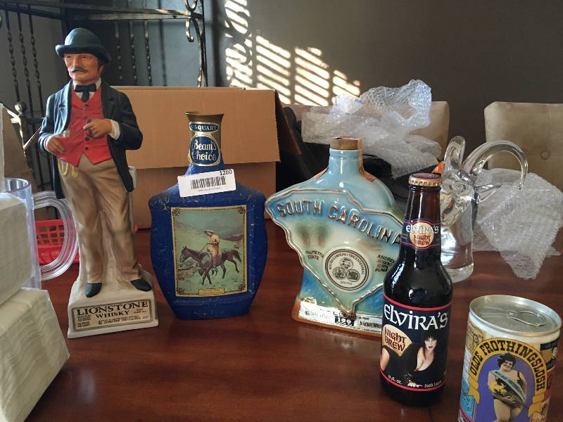 lot 1280 image: Glass Decanters, nice selection, all for one price