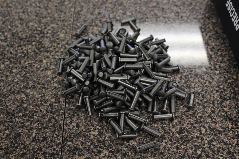 lot 4034 image: Lot of Takedown Pins