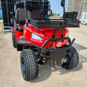 lot 517 image: New Electric Golf Cart E-Bolt (Red) 1175