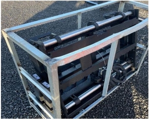 lot 1983 image: Unused 2024 Suihe Skid Steer Side Shift Pallet Fork  Greatbear