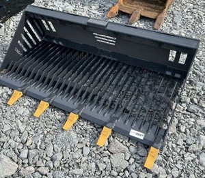 lot 2668 image: Unused LandHonor RB-14-66W Skid Steer Rock Bucket