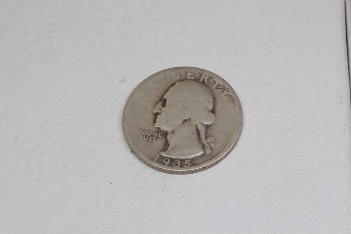 lot 4079 image: 1935 Silver Washington Quarter