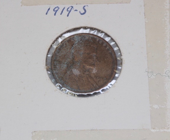 lot 4124 image: 1919 S Wheat Penny