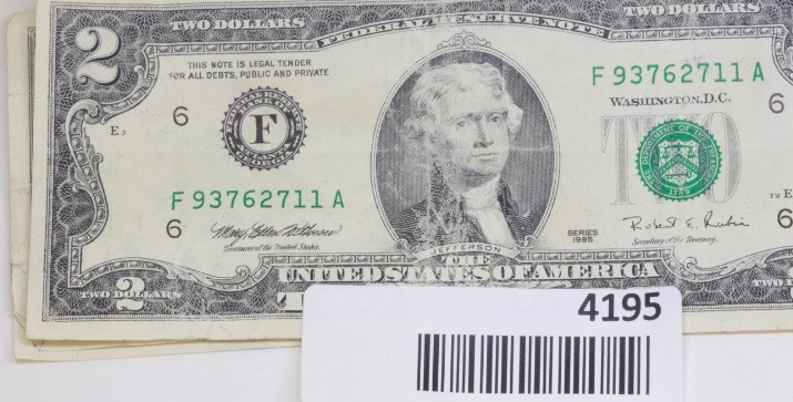lot 4195 image: 3-1995 $2.00 bills