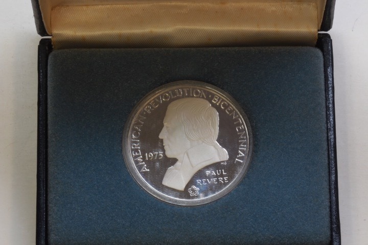 lot 4452 image: 1975 Bicentennial medal Paul Revere, Sterling silver
