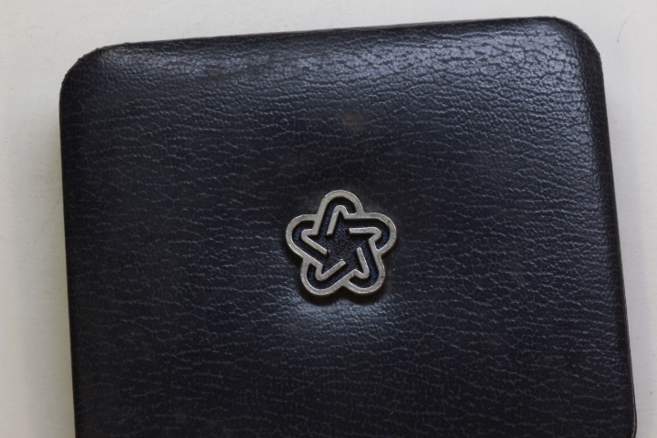 lot 4453 image: 1973 American Revolution silver Medal