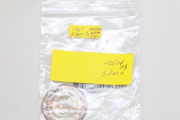 lot 4472 image: 1961 Silver Mexican