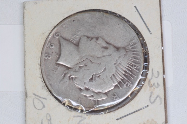 lot 4320 image: 1923-S PEACE DOLLAR