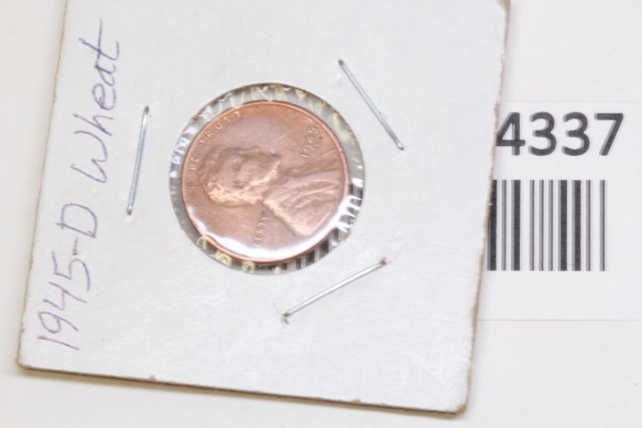 lot 4337 image: 1945 D Wheat Penny