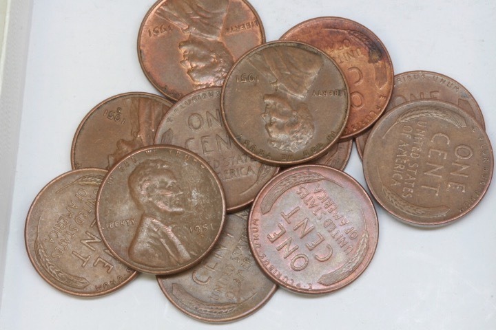 lot 4352 image: 12- 1951 Wheat pennies