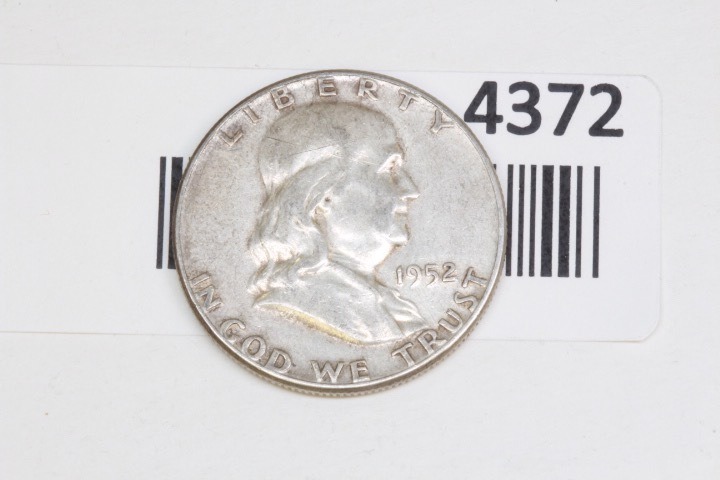 lot 4372 image: 1952 Franklin Half Dollar
