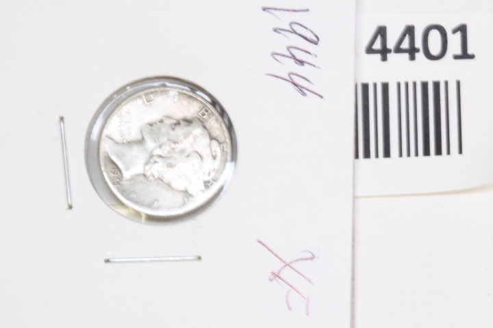 lot 4401 image: 1944 Mercury head dime, extra fine