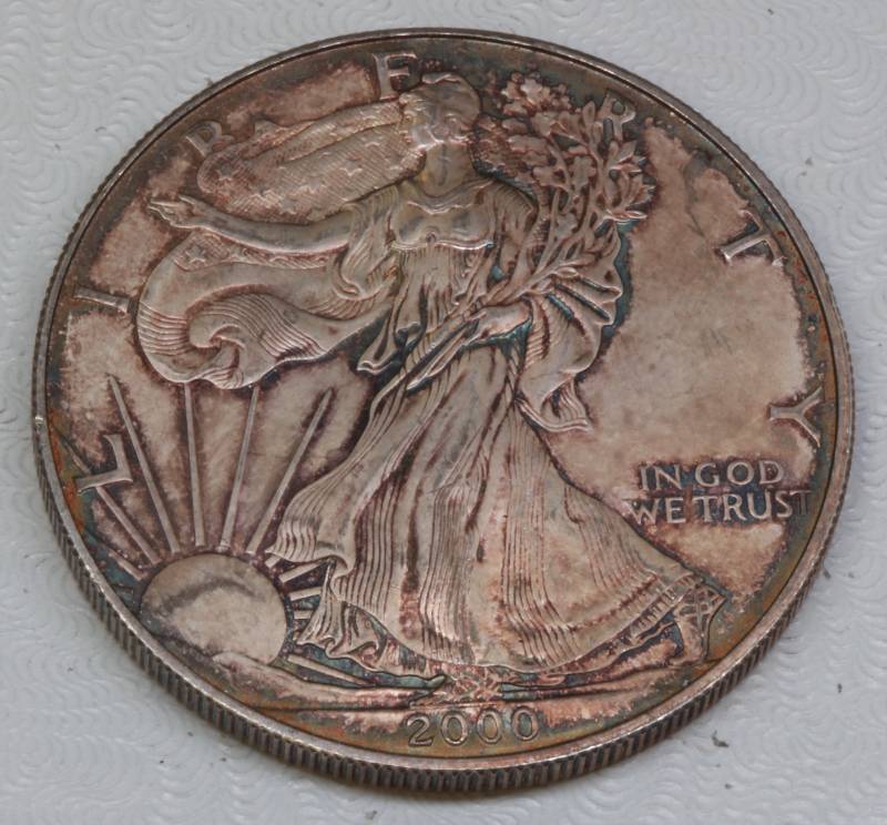 lot 4005 image: 2000 Walking Liberty Silver Dollar
