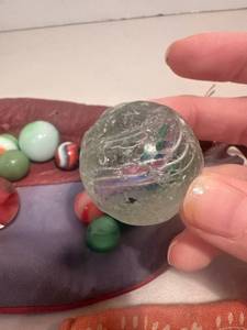 lot 147 image: Vintage & Antique Marbles, Clay Agate