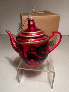 lot 178 image: Gumps San Francisco blown glass ornament dragon teapot 5��
