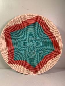 lot 232 image: Vintage Native American Basket
