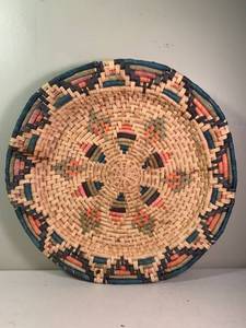 lot 233 image: Vintage Native American Basket