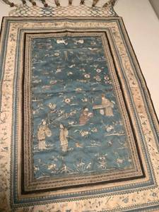 lot 236 image: Antique Chinese Silk Embroidery