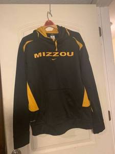lot 251 image: Nike MU Mizzou Hoodie Size XL