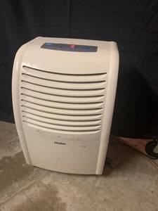lot 257 image: Haier Dehumidifier