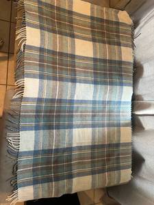 lot 303 image: The Tartan Blanket Company throw 36x55��