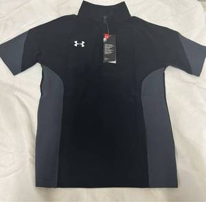lot 3502 image: Under Armour Youth Motivate 14 Zip Short Sleeve Warmup Top Black MEDIUM