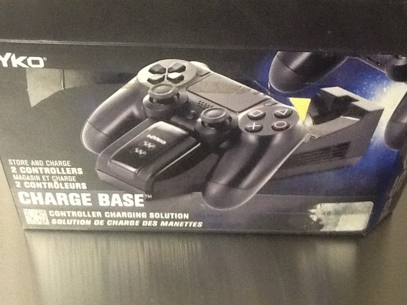 lot 111 image: Two controller charger base for gaming system