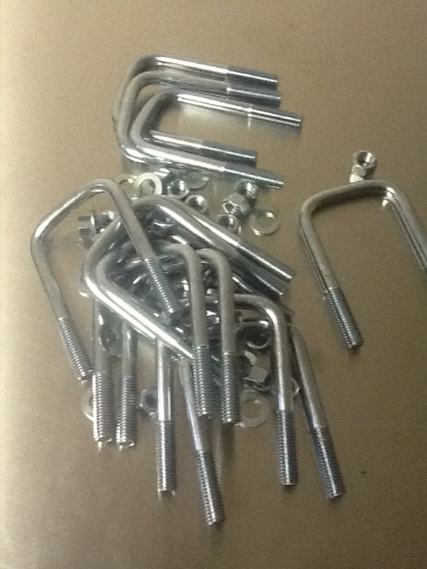 lot 178 image: Lot of U  bolts with nuts and washers 2 x 3