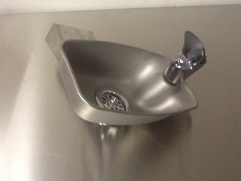 lot 247 image: New stainless steel water Fossett drinking be great in workshop use imagination