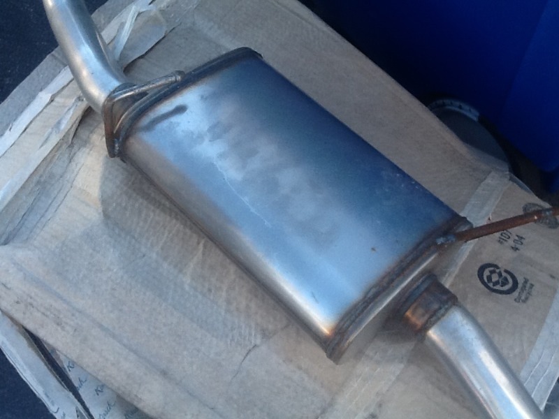 lot 47 image: New muffler as pictured