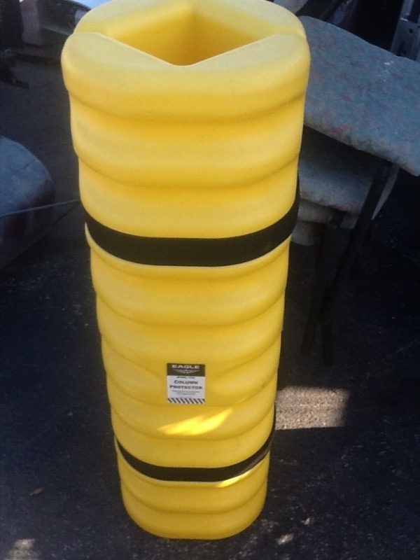 lot 61 image: Column protector 6x 6