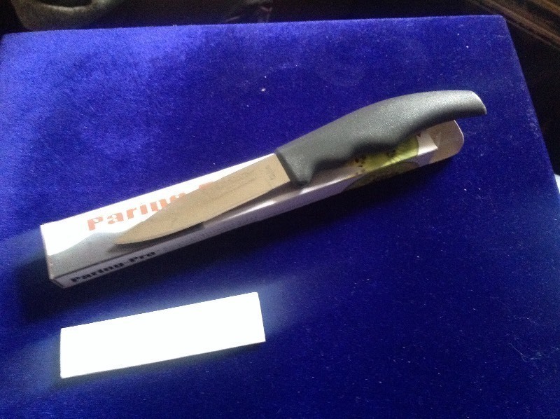 lot 8483 image: Set of 10 new pairing knives as pictured