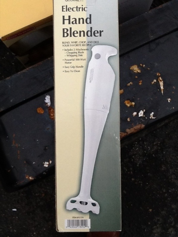 lot 8510 image: Electric hand blender new in box