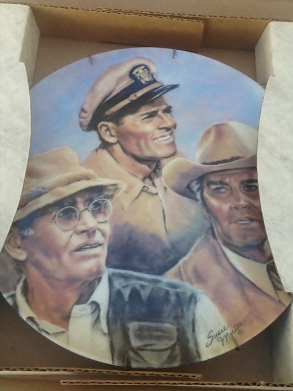 lot 64 image: Old Henry Fonda collectors plate still in box with wall hanger