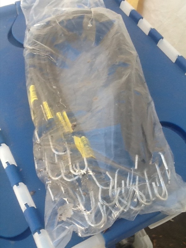lot 102 image: 10 new large heavy duty industrial rubber bungees