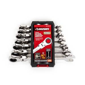 lot 3327 image: Husky Flex Ratcheting SAE Combo Wrench (7-Piece)