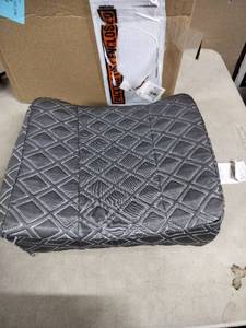 lot 9529 image: Neck Pillow