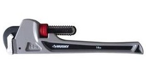 lot 2259 image: Husky 14In Double Drive Aluminum Pipe Wrench