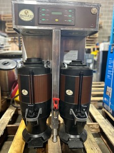 lot 2037018 image: Curtis ThermoPro Twin 1.5 Gallon Coffee Brewer with High Volume Funnel With Carafes