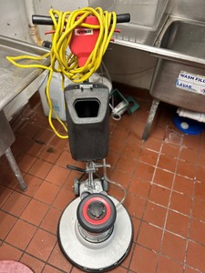 lot 2037026 image: Viper Venom VN2015 Commercial Floor ScrubberBuffer