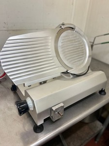 lot 2037033 image: Commercial Meat Slicer