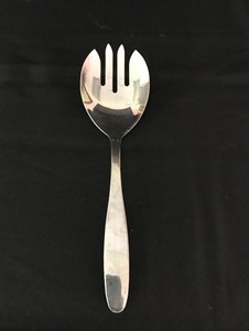 lot 2037124 image: Commercial Kitchen 9in Stainless Steel Serving Fork