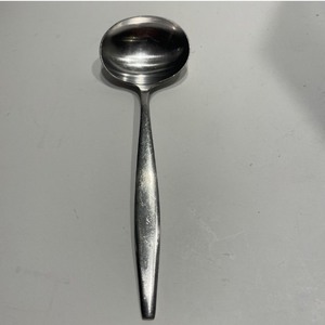 lot 2037133 image: Commercial Kitchen 15in Stainless Steel Ladle
