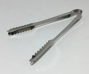lot 2037208 image: Commercial Kitchen 7 inches Aluminum Serving Tongs - USED