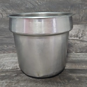 lot 2037230 image: Stainless Steel Insert Pot For Soup Display, Soup Urn, Steam Table 8 12 x 9 12 inches - USED
