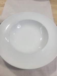 lot 3626082 image: Sant Andrea Maxadura Salad Plate 12in -White