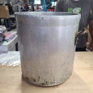 lot 3626161 image: Commercial Kitchen 12Gal Stainless Steel Stock Pot