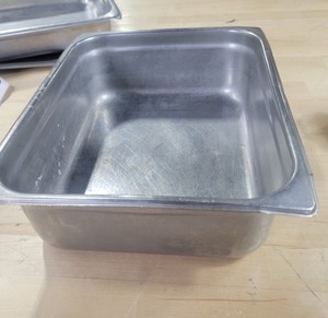 lot 3626192 image: Commerical Kitchen Stainless Steel Water Pan 11x13in 4in Deep