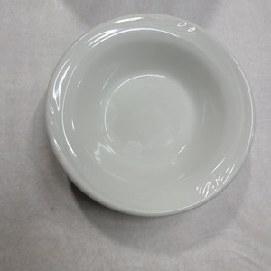 lot 3626224 image: 5 Inch Ceramic Serving BowlDish - White