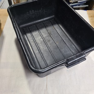 lot 3626275 image: 20Lx7Hx16W Black Bus Tub